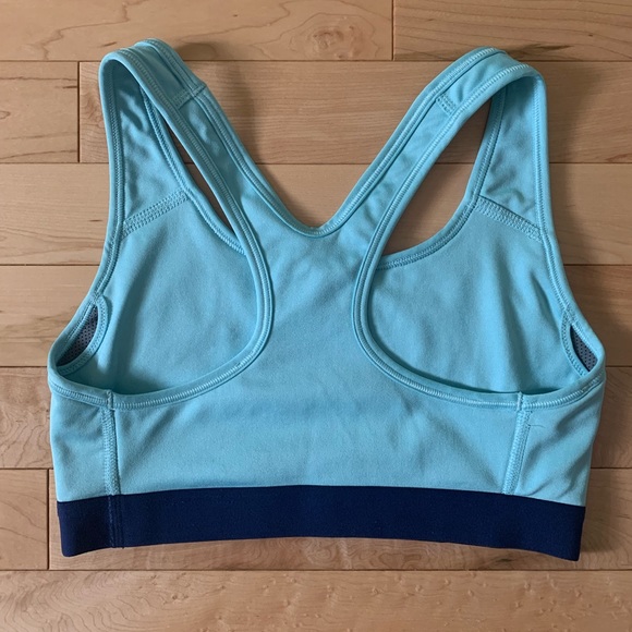 Nike Sports Bra - Picture 2 of 3